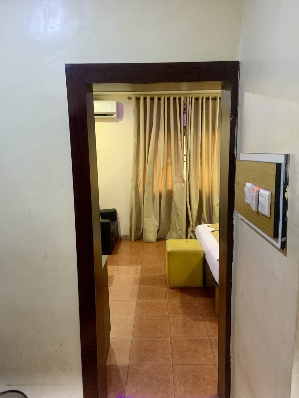 Executive Suite Image 1